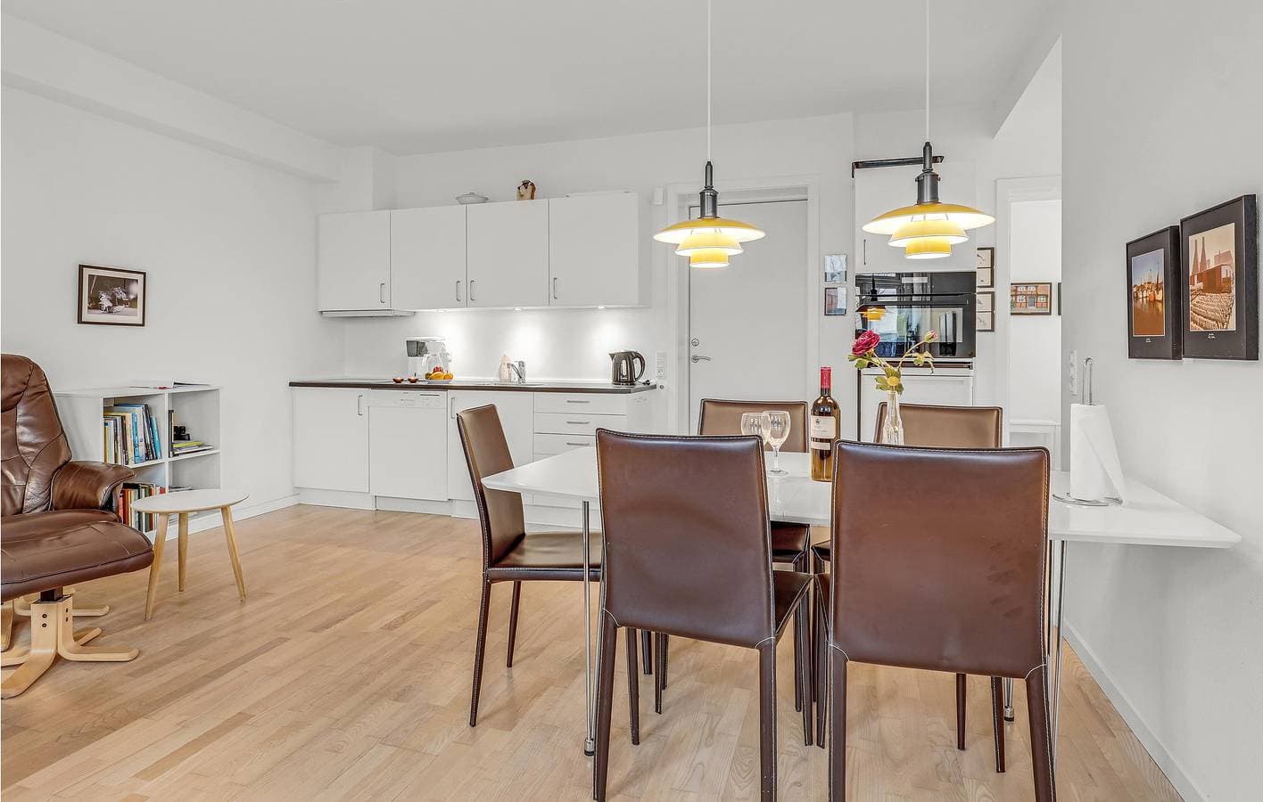 Foto 7 von 33: Ferienwohnung für 6 Personen mit Terrasse