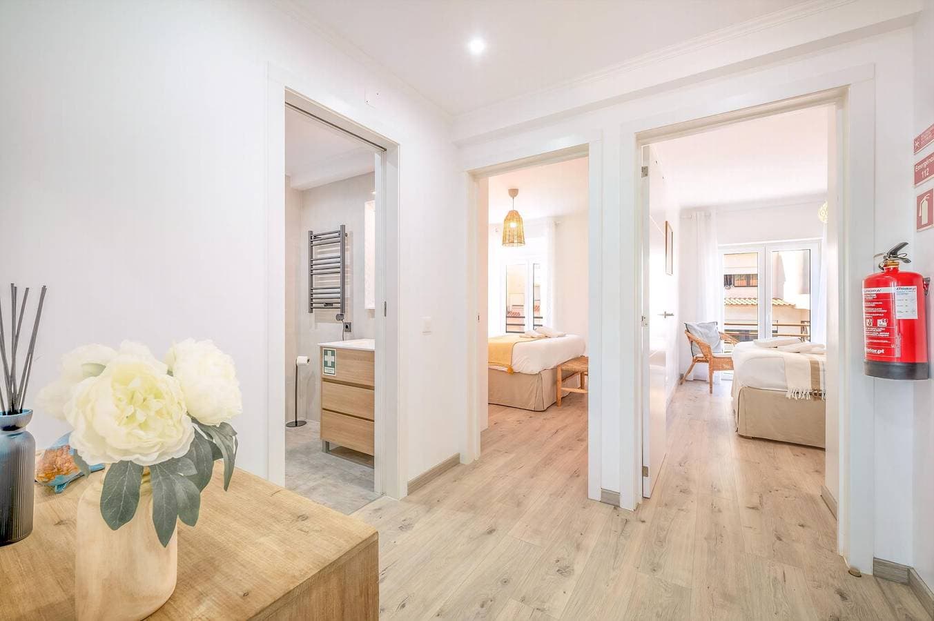 Foto 7 von 33: Ferienwohnung für 4 Personen mit Balkon