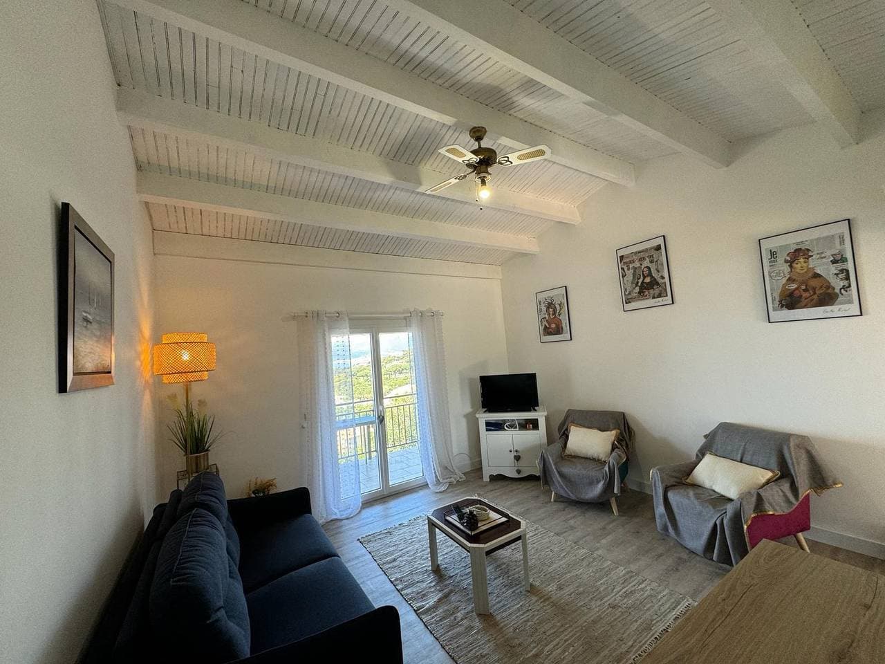 Foto 3 von 20: Ferienwohnung für 4 Personen mit Terrasse