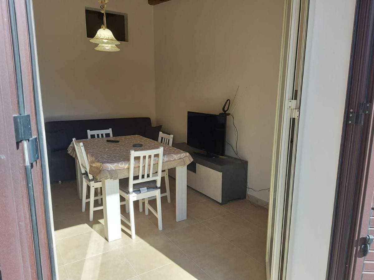 Foto 4 von 11: One-Bedroom House