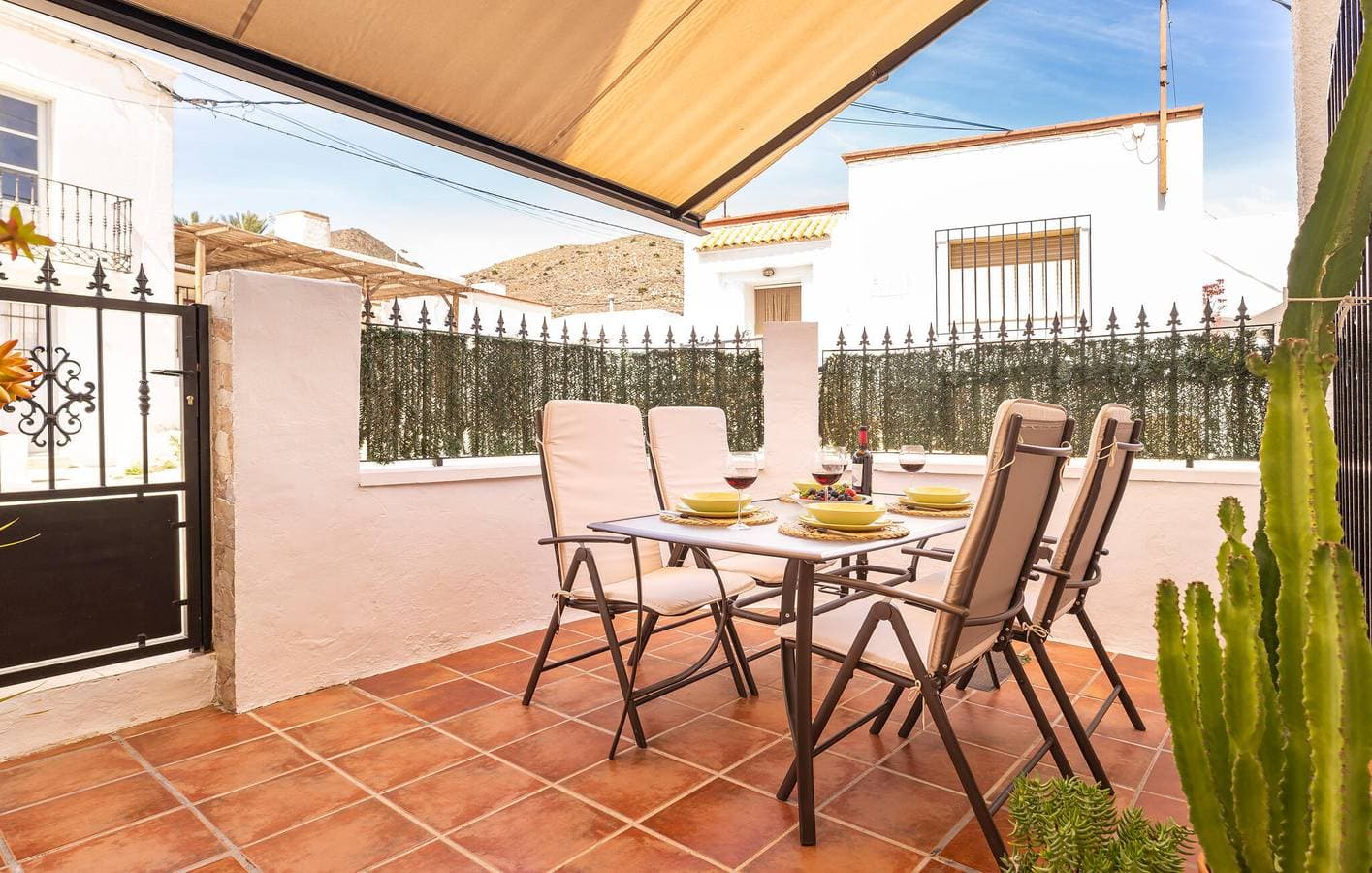 Foto 2 von 17: Gemütliches Apt mit Terrasse, WiFi & AC - 2km zum Strand Cala del Cuervo