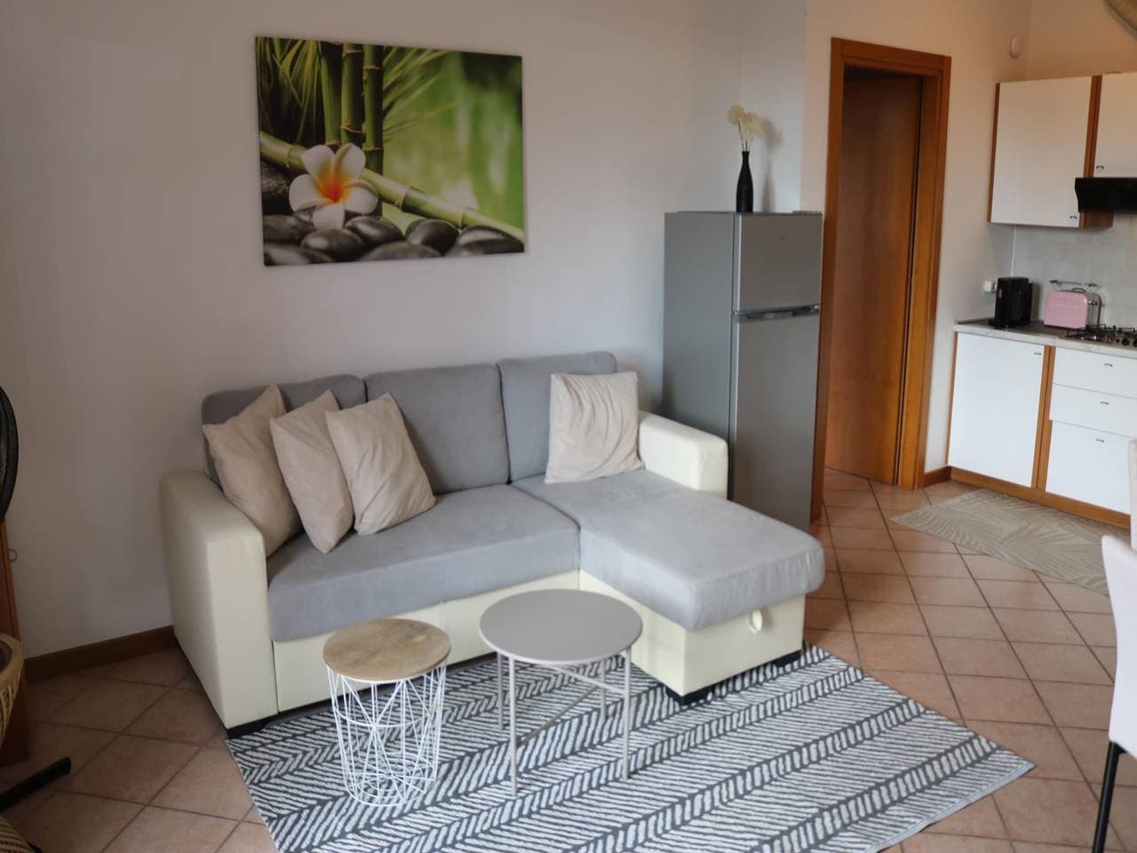 Foto 12 von 36: Ferienhaus Lazise am Gardasee mit Pool
