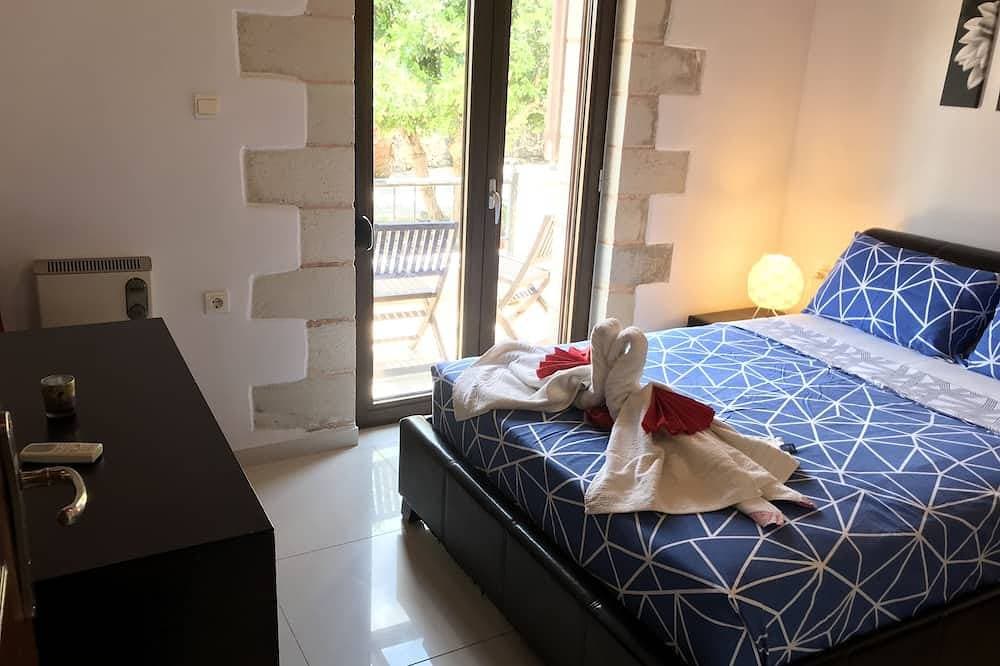 Foto 4 von 30: Exklusive Villa mit herrlichem Blick auf das Meer und die weißen Berge und Internetzugang