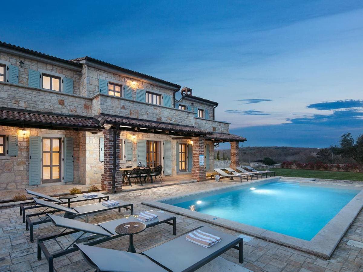 Villa Clematis by Interhome 1