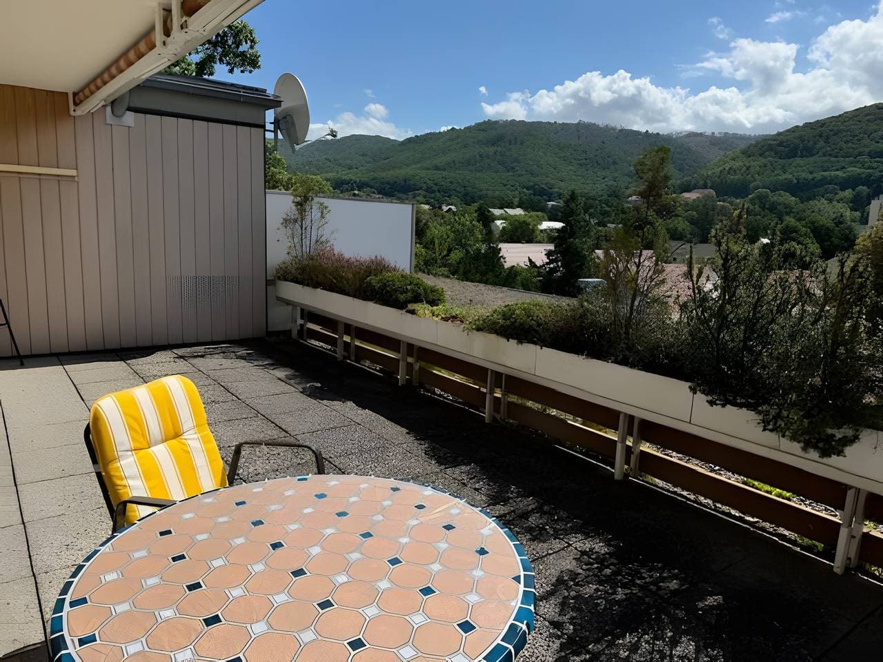 Foto 4 von 14: Apartment 'Terrassenappartment im Harz' mit Bergblick, privater Terrasse und WLAN