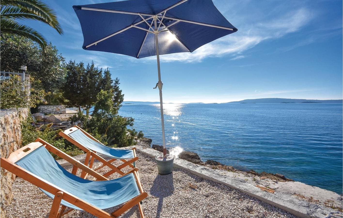 Foto 7 von 24: Gemütliche Ferienwohnung in der Nähe des Strandes Stari Porat mit WLAN und Terrasse