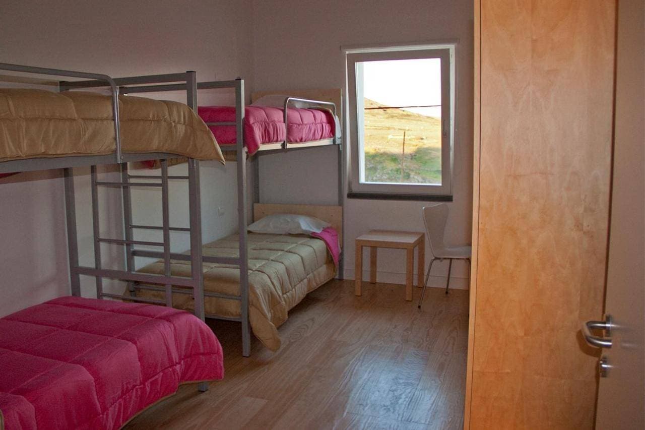 Foto 10 von 27: Hostel für 4 Personen mit Pool