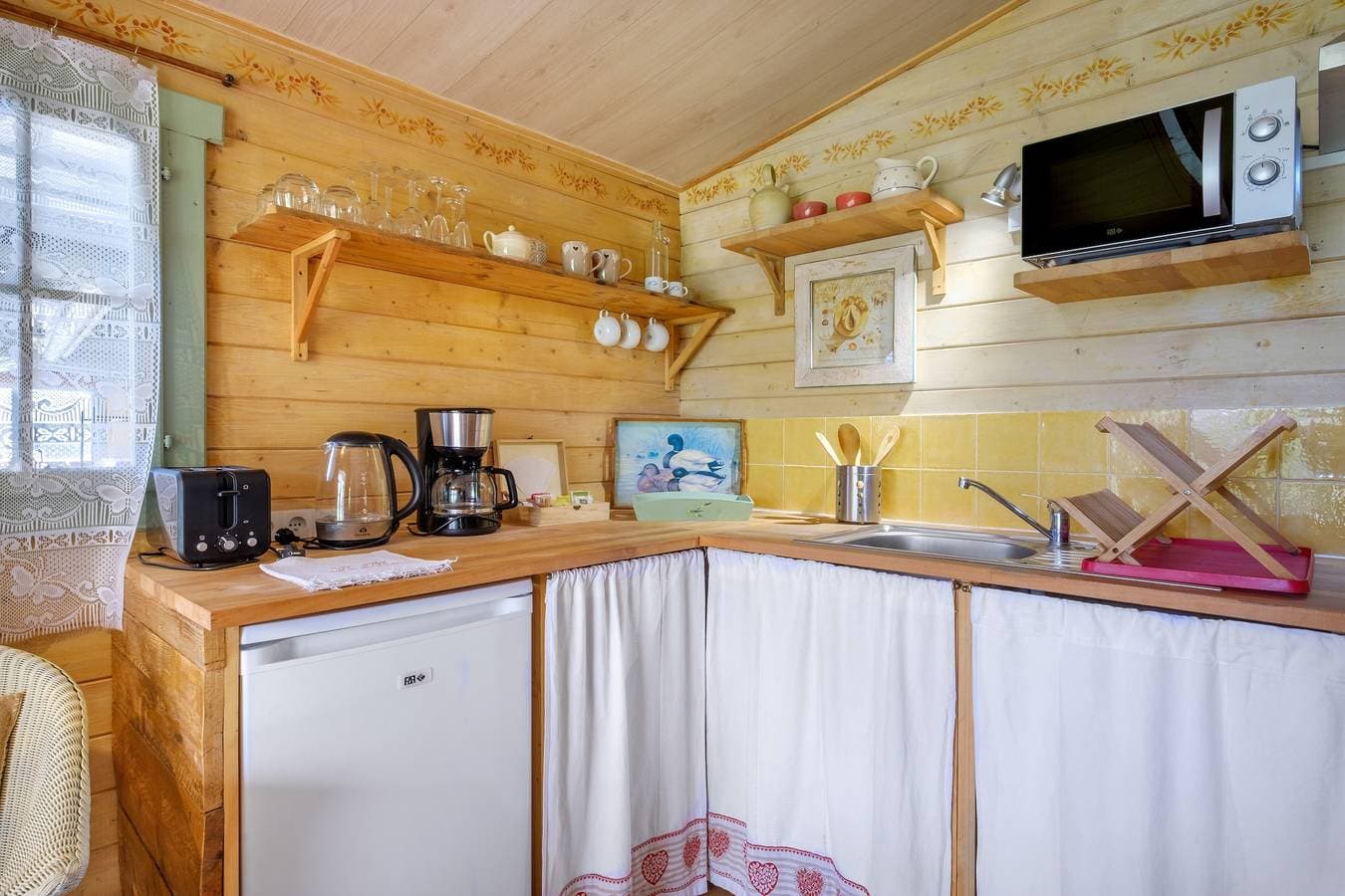 Foto 7 von 25: Chalet 'Les Iris' mit privatem Pool, gemeinsamer Terrasse und Klimaanlage
