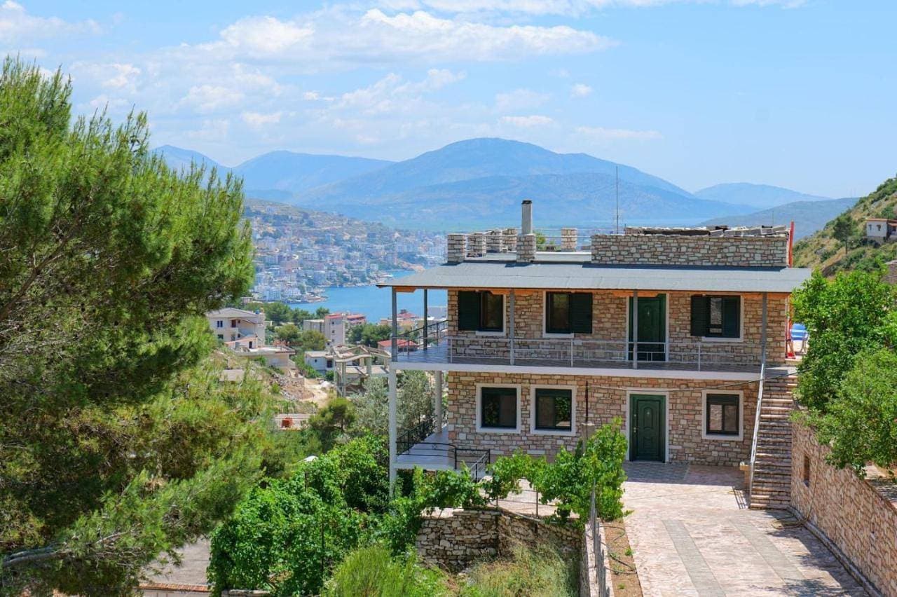 Green Villa 1