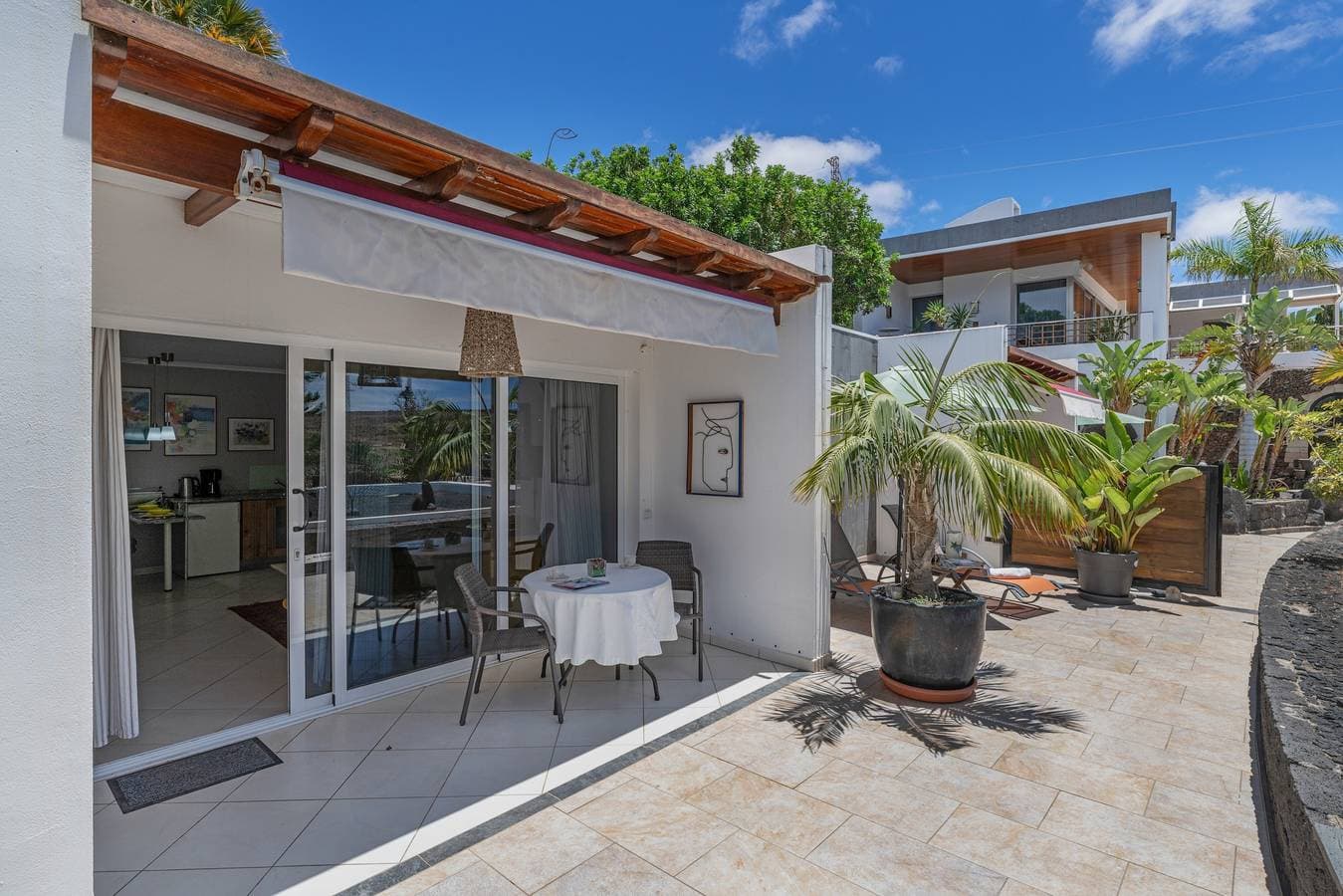 Foto 8 von 26: Ferienwohnung 'Bianca Tajinaste' mit Meerblick, privater Terrasse und WLAN