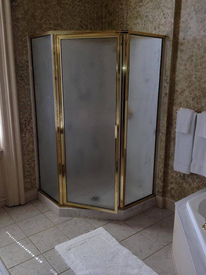 Foto 7 von 12: Deluxe King Suite