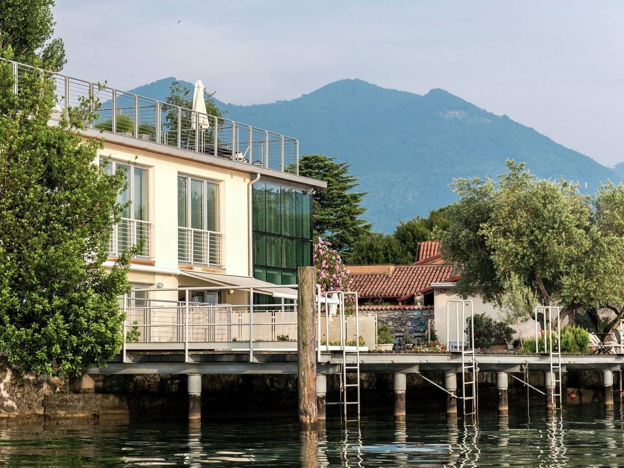 Foto 9 von 40: Rückzugsort am See mit Garten
