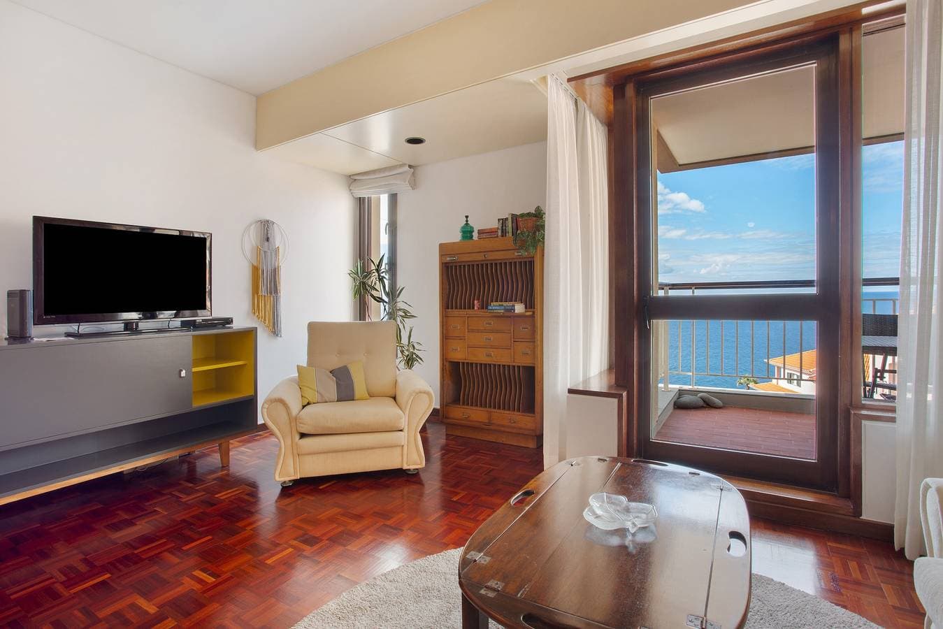 Foto 5 von 31: Vista Formosa Apartment mit Meerblick und Balkon