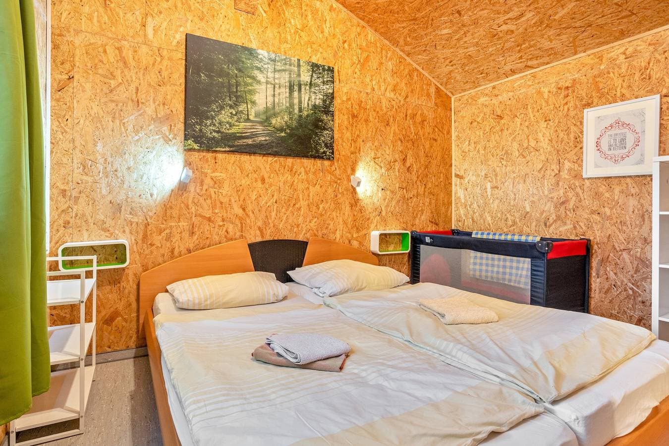 Foto 13 von 30: Bungalow '-Waldgrün-' mit Privatterrasse und Gemeinschaftsgarten