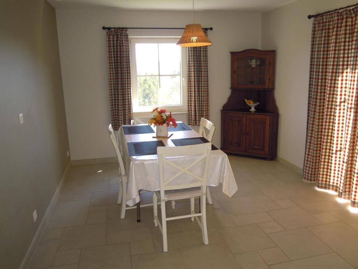 Foto 4 von 14: One-Bedroom Apartment