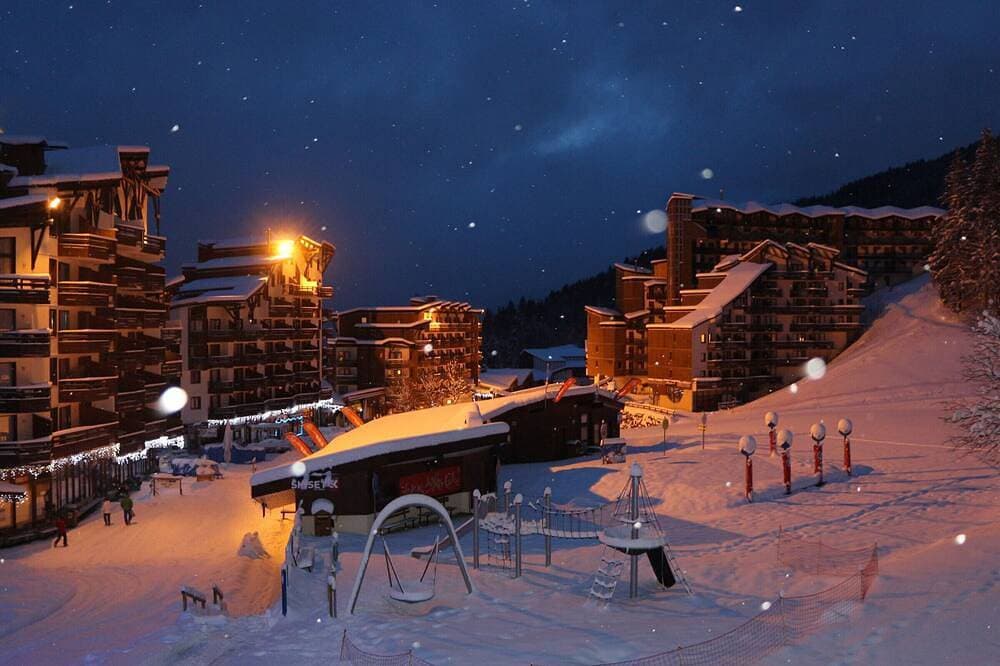 Foto 13 von 16: Modernes 3-Zimmer-Apartment, Ski-in/Ski-out, La Tania, Parkplatz inklusive