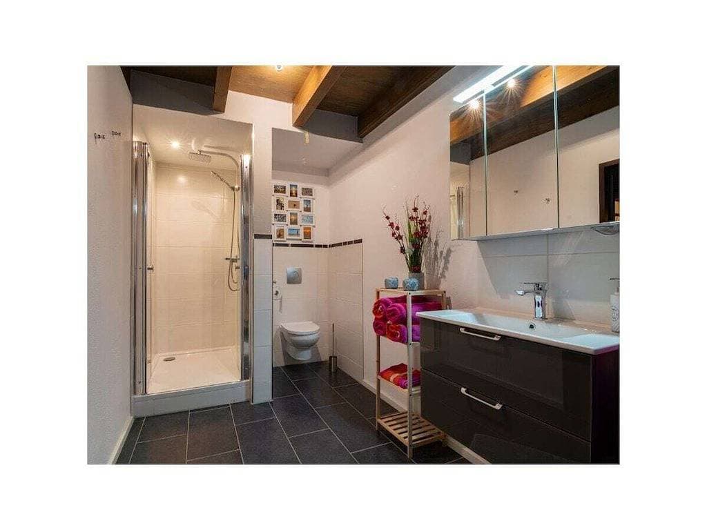 Foto 13 von 21: Ferienhaus in Wintrich mit Schwimmbecken
