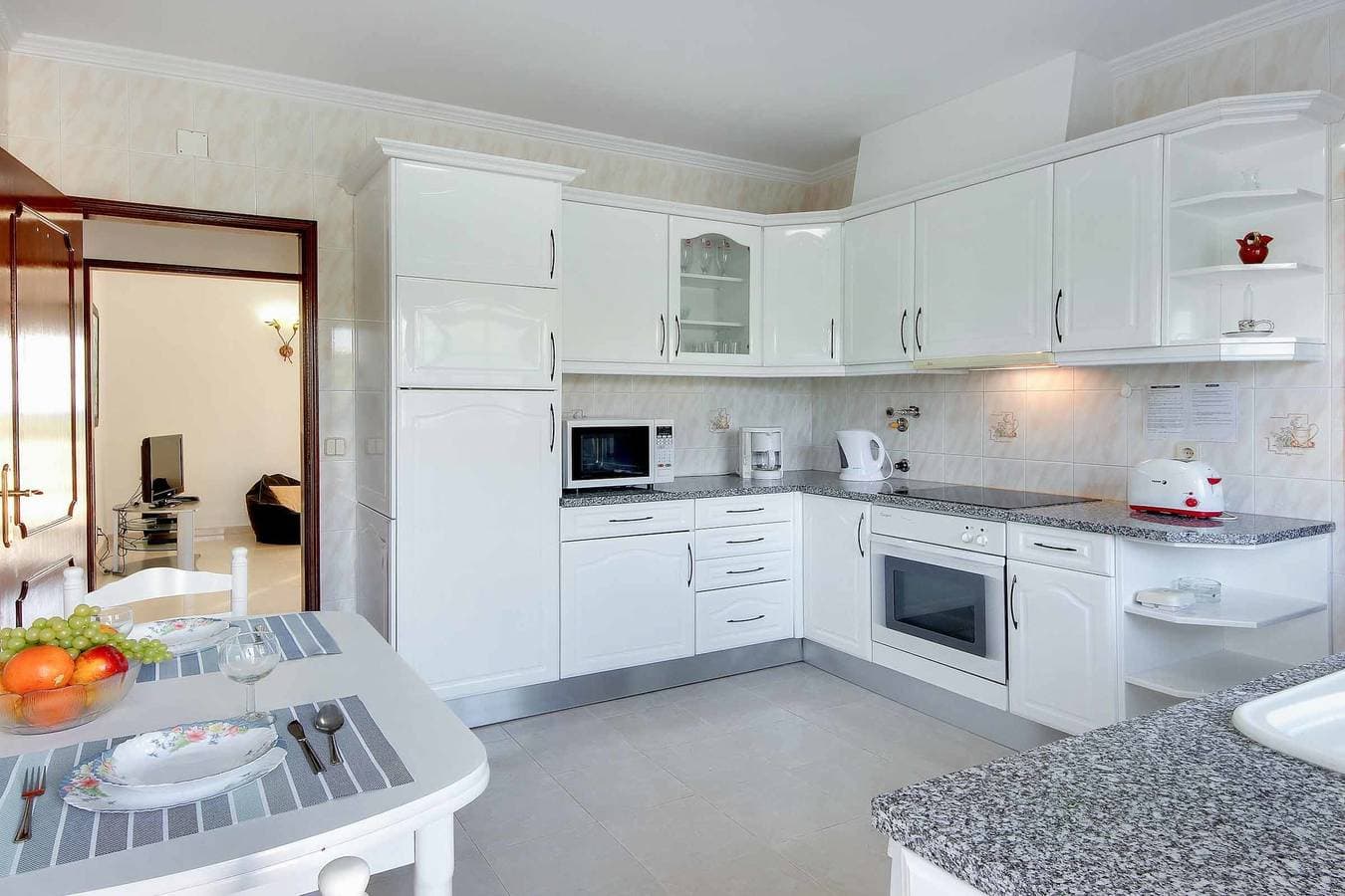 Foto 10 von 15: Villa für 6 Personen mit Terrasse