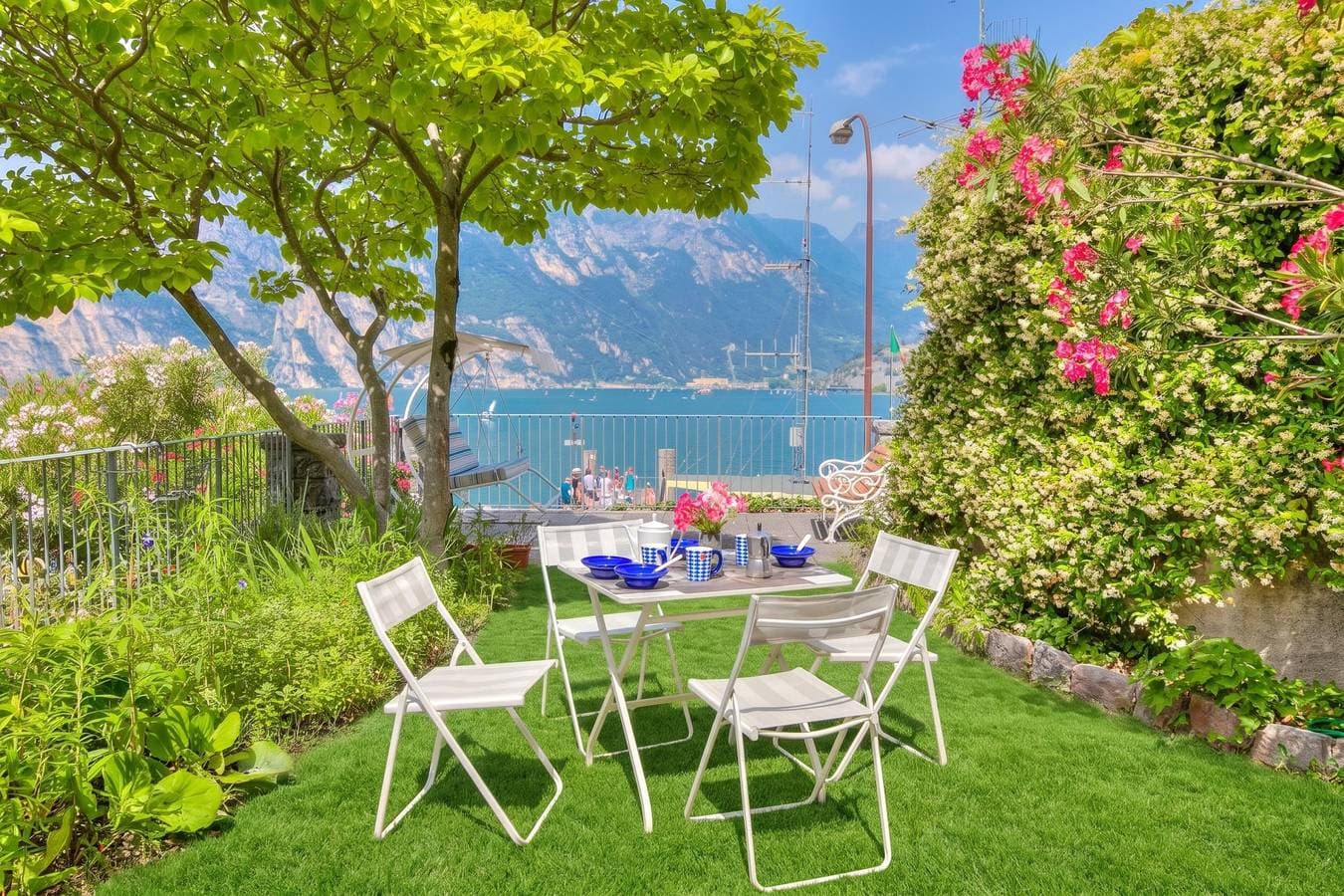 Foto 8 von 36: Villa für 5 Personen mit Seeblick