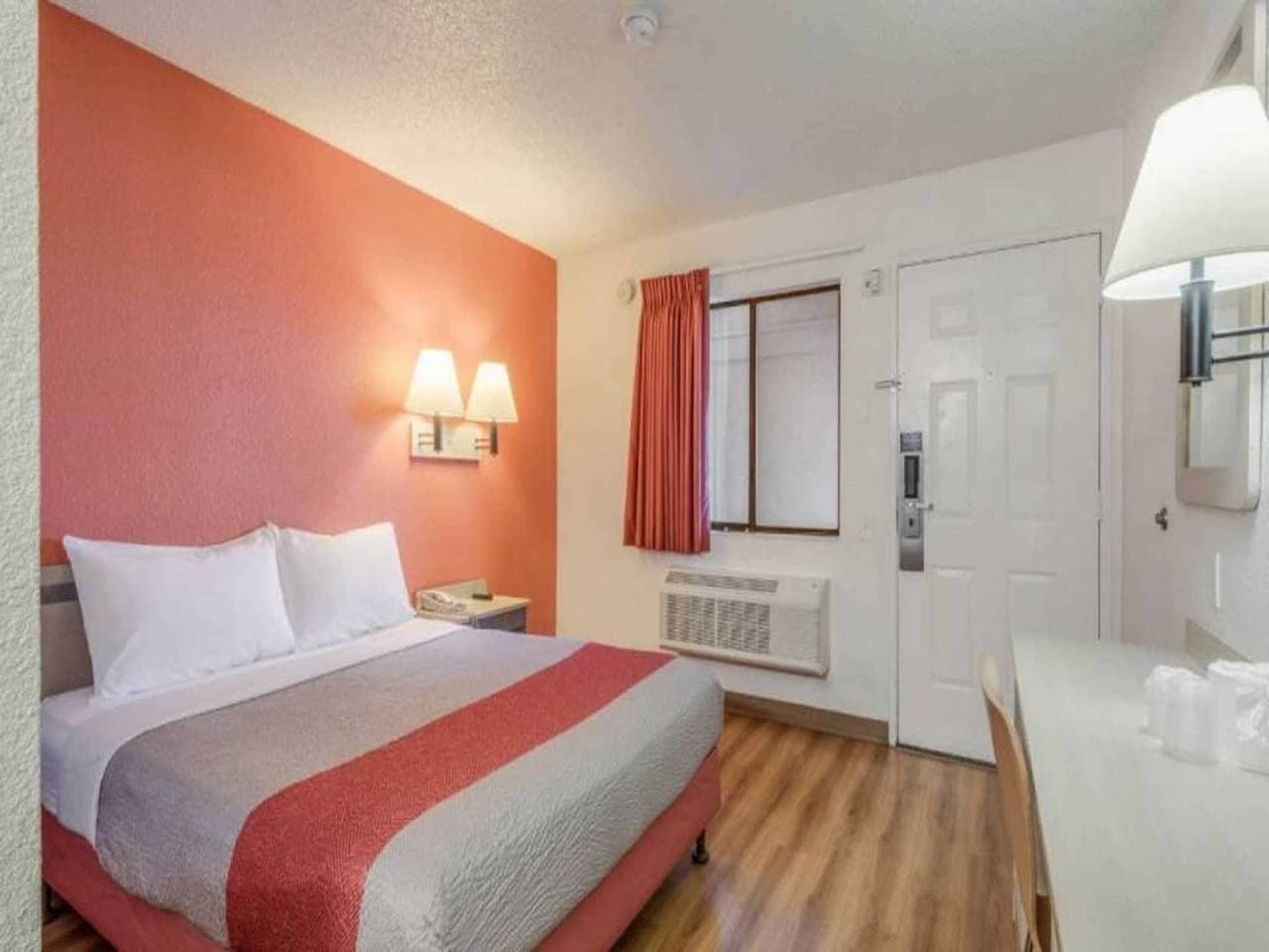 Deluxe-Ausführung mit 1 Doppelbett | Kostenloses WLAN 1