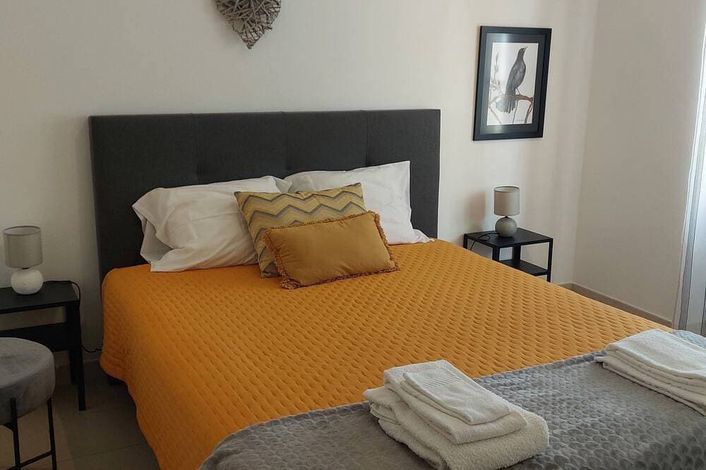 Foto 2 von 30: Apartamento Delfino T2 R/C