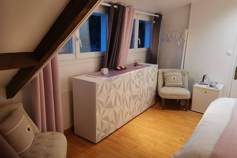 Foto 2 von 12: Charming chambre d'hote suite 400m from the port.