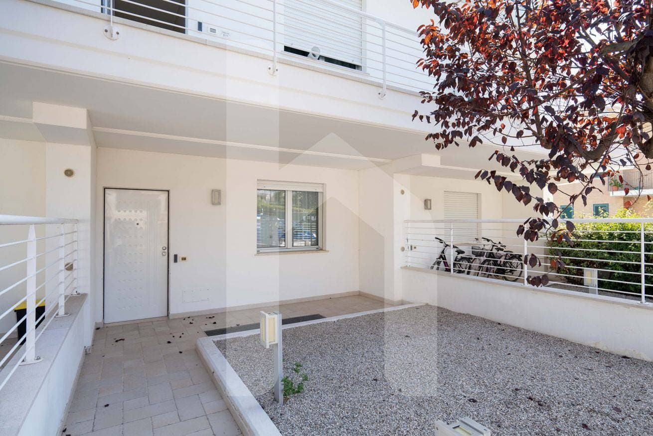 Foto 5 von 34: Ferienwohnung für 6 Personen mit Garten