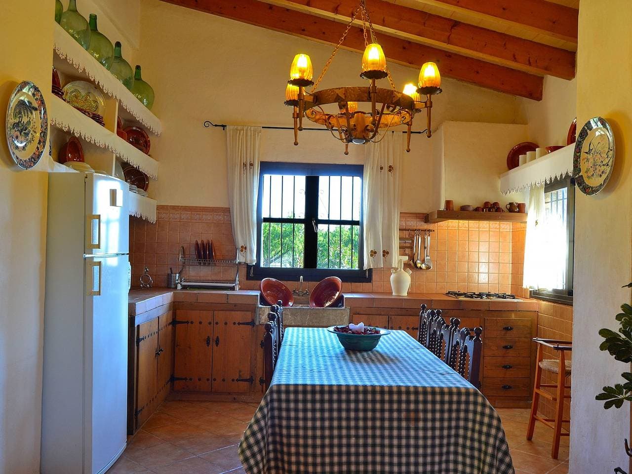 Foto 11 von 34: Wunderschönes Landhaus in Buger mit Garten und Pool