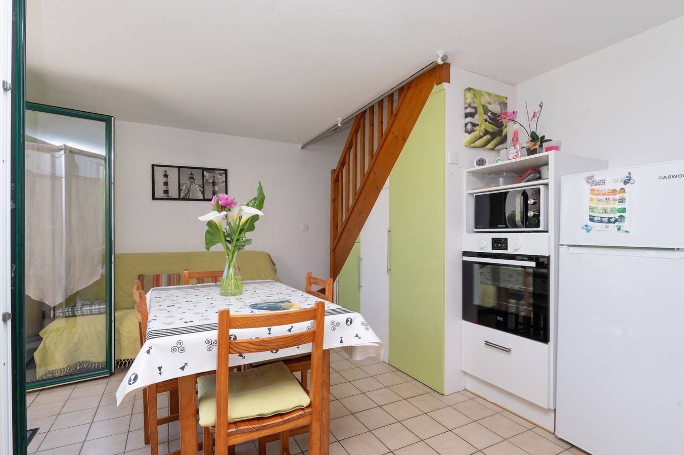Foto 5 von 23: Ferienhaus „La Maison Du Haut Pouldu“: Meerblick, Gemeinschaftspool, private Terrasse