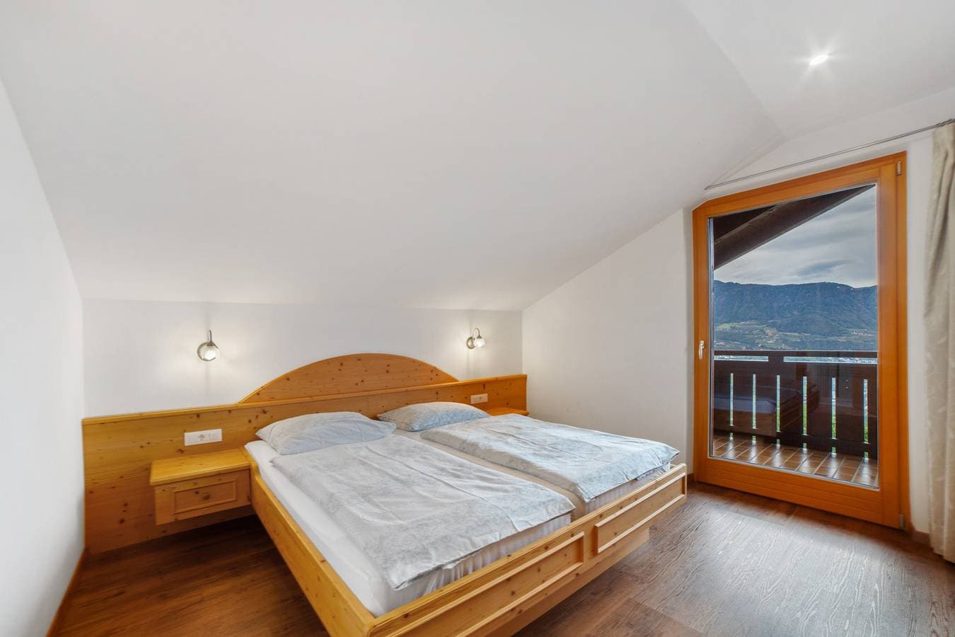 Foto 13 von 22: Ferienwohnung 'Oberötzbauer Enzian' mit Bergblick, Gemeinschaftsgarten und WLAN