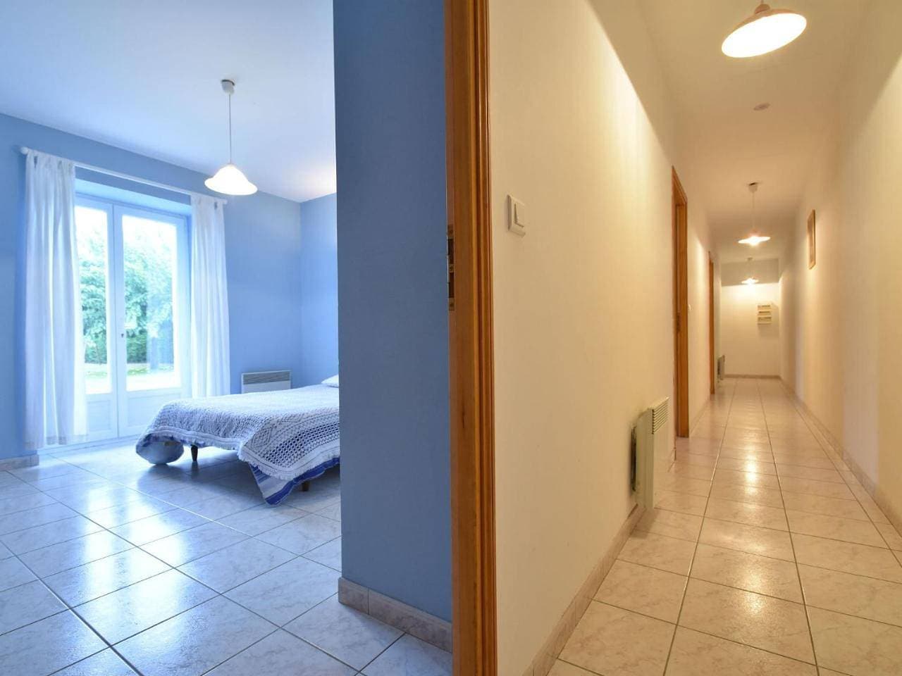 Foto 11 von 36: Three-Bedroom Holiday Home