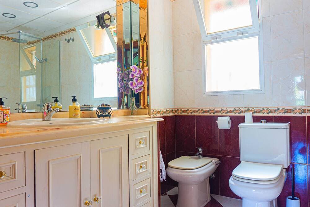 Foto 5 von 30: Guadalmar House by Residea