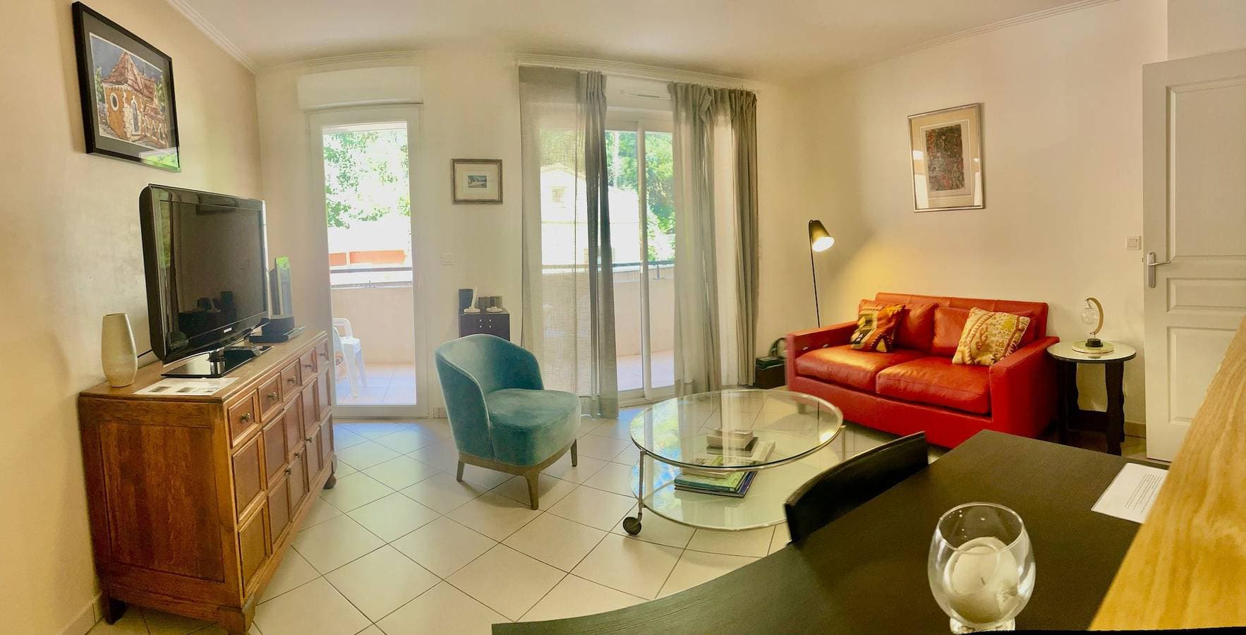 Foto 6 von 21: One bedroom flat near Monaco