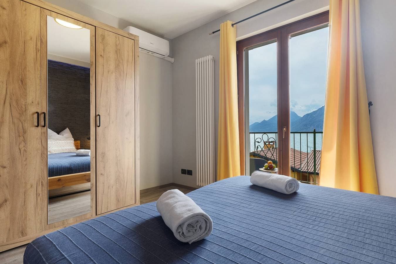 Foto 4 von 25: Ferienhaus 'Casa Di Tino' mit Seeblick, Wi-Fi und Klimaanlage