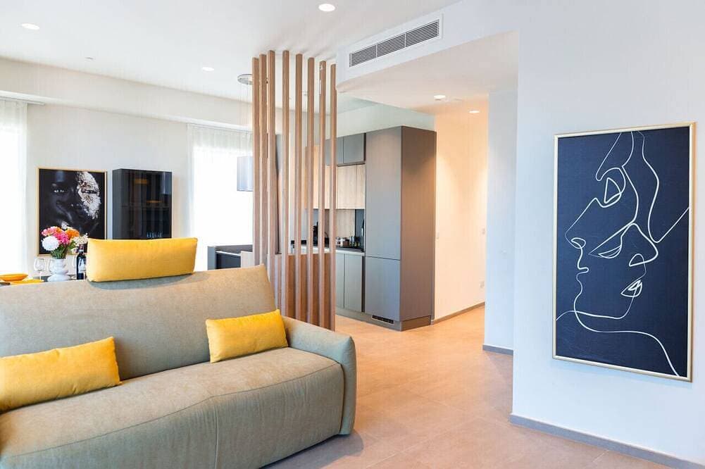 Foto 7 von 30: Mercury Tower Superb 1Br w/Rooftop Pool by ArcoCollection