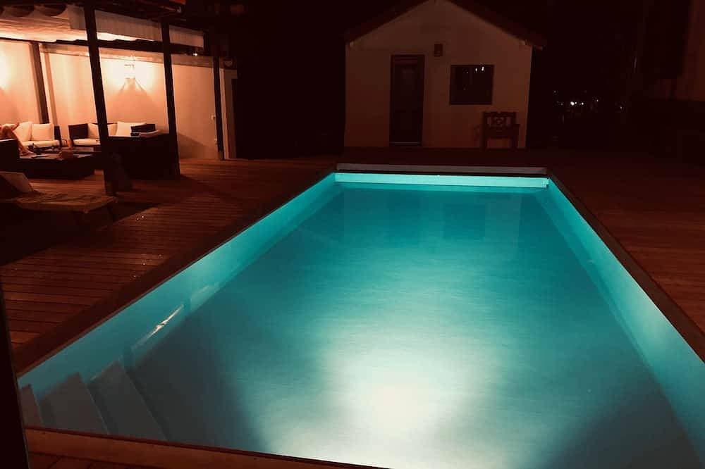 Villa Parisiata Schwimmbad, Sauna, Garten und Fitness. Außergewöhnliche Lage! 1