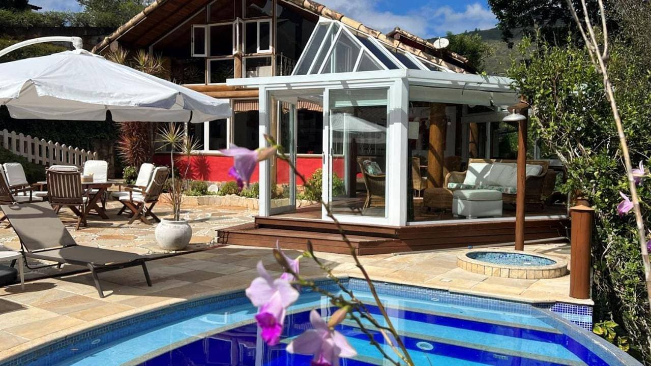 Foto 3 von 5: Deluxe Villa
