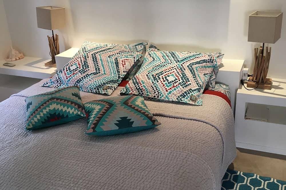 Foto 4 von 30: Perfekte Lage direkt am Strand – Luxuriöse 2 Zimmer im Souterrain mit direktem Zugang zum Meer.