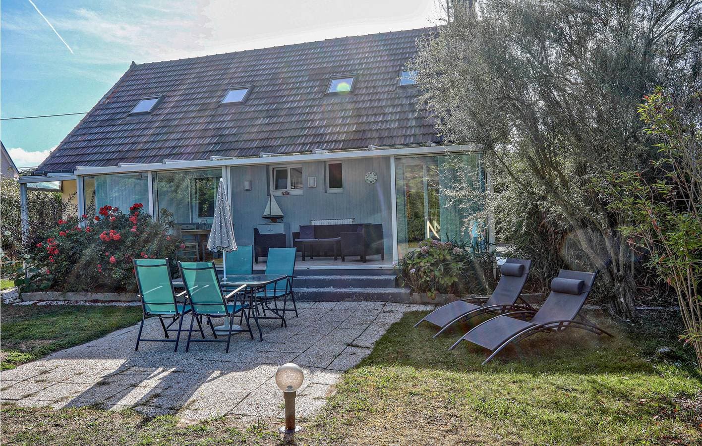 Foto 10 von 25: Cozy Beach Apt w / Baby-Bett & Parkplatz.