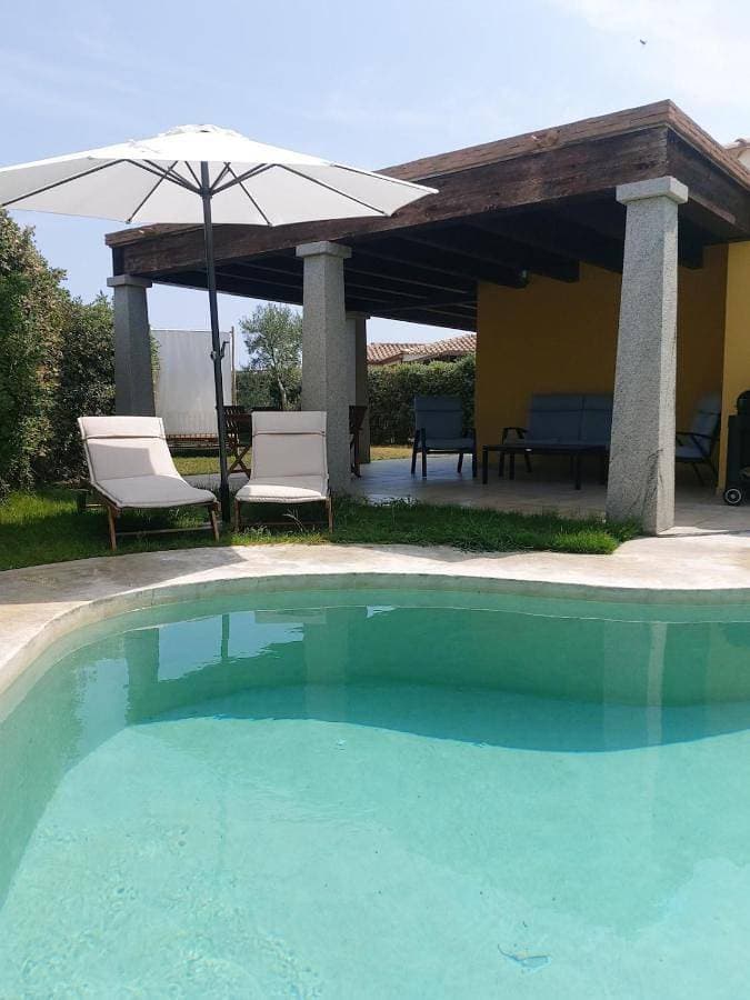 Villa B3 with private pool, 500m from the sea 1