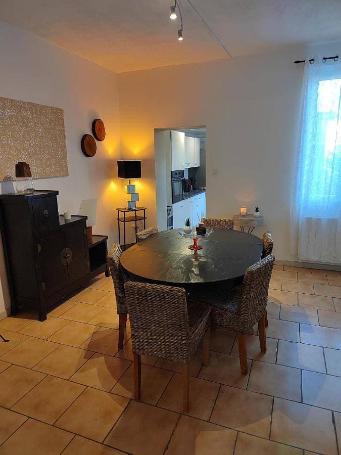 Foto 5 von 23: Two-Bedroom House