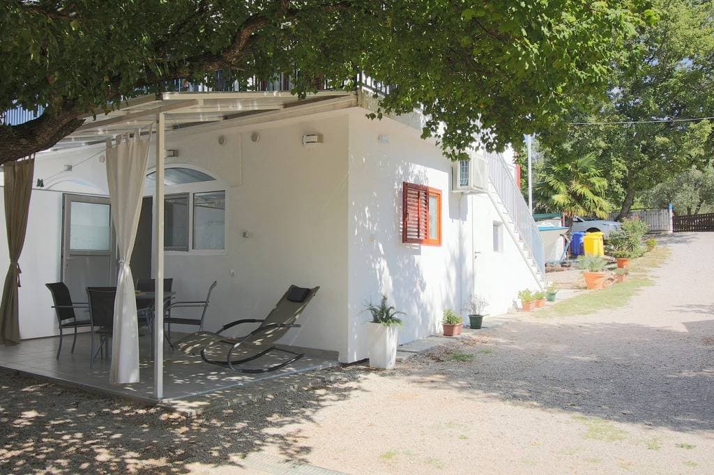 Foto 5 von 39: Ferienwohnung in Malinska mit Terrasse, Klimaanlage, W-Lan, Waschmaschine (4693-2)