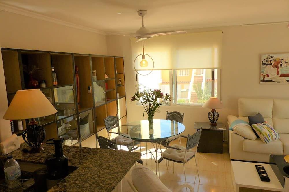 Foto 9 von 30: Wunderschöne Wohnung Fkk 3 Zimmer Vera Playa  mit eigenem Parkplatz