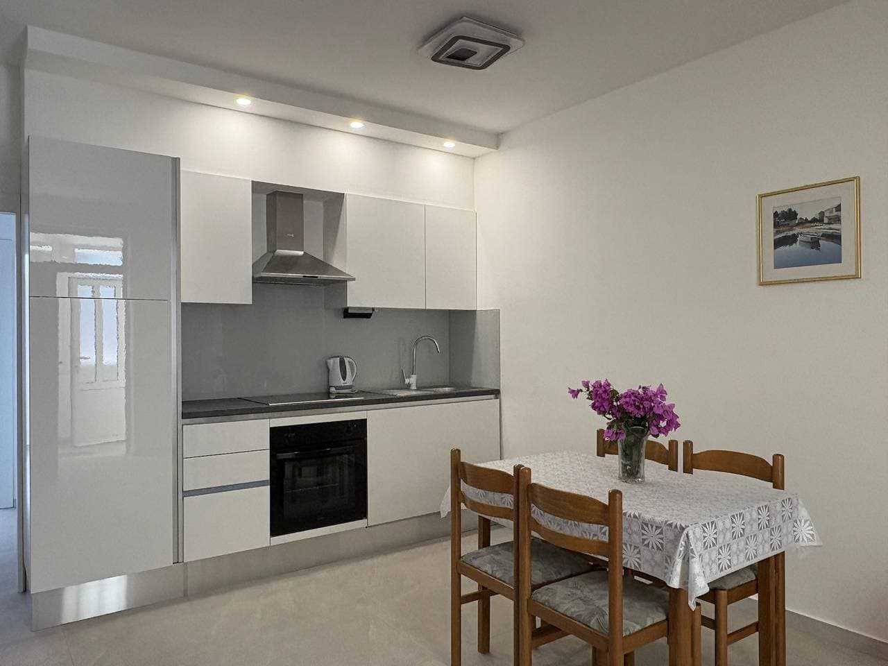Foto 13 von 35: Ferienwohnung für 4 Personen mit Meerblick