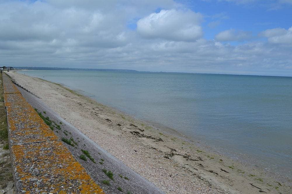 Foto 11 von 12: Haus am Meer in der Nähe der Landungsstrände gegenüber, und Golf de Fontenay