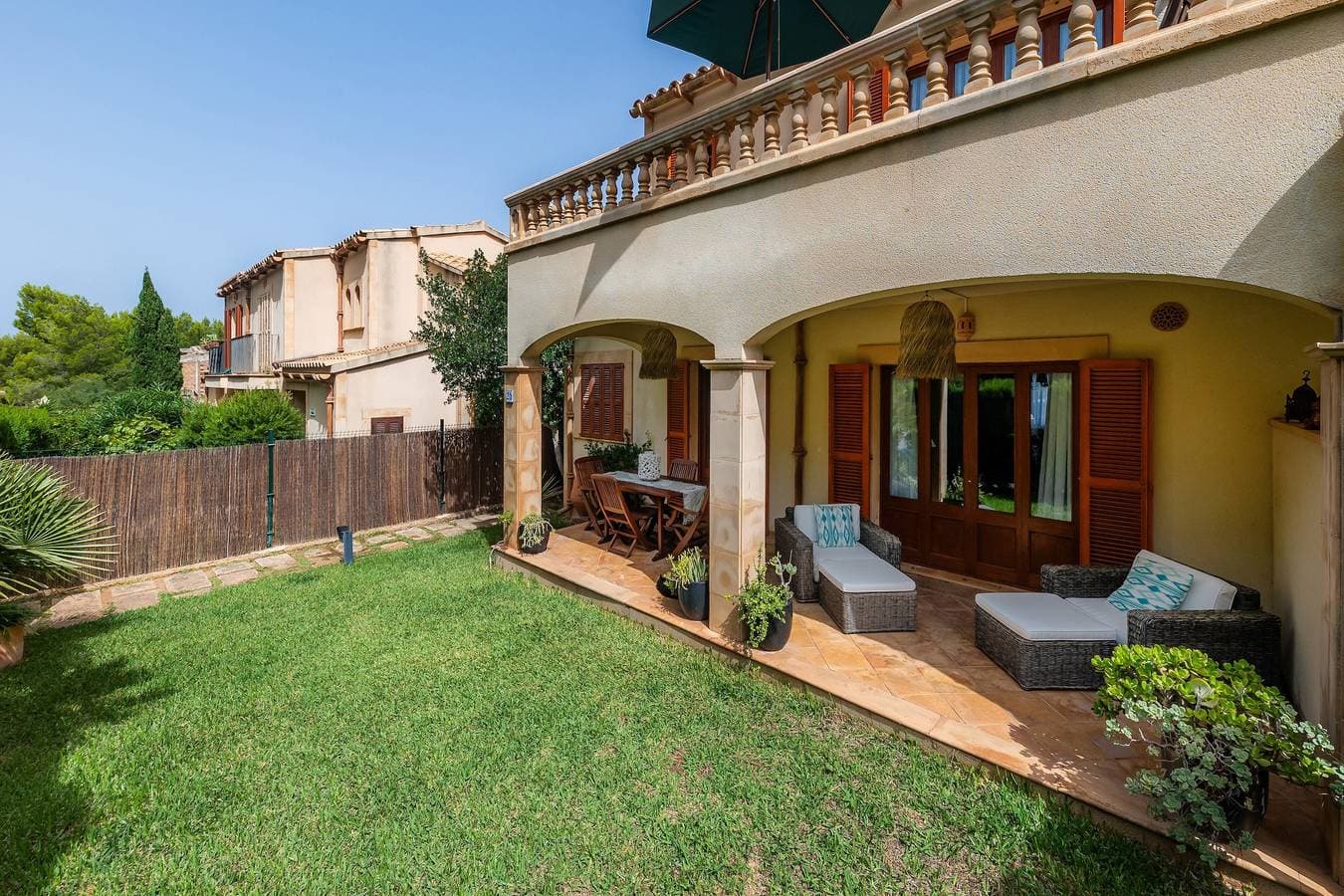 Foto 6 von 33: Ferienhaus 'Casa Stevens' mit Meerblick, Gemeinschaftspool und WLAN