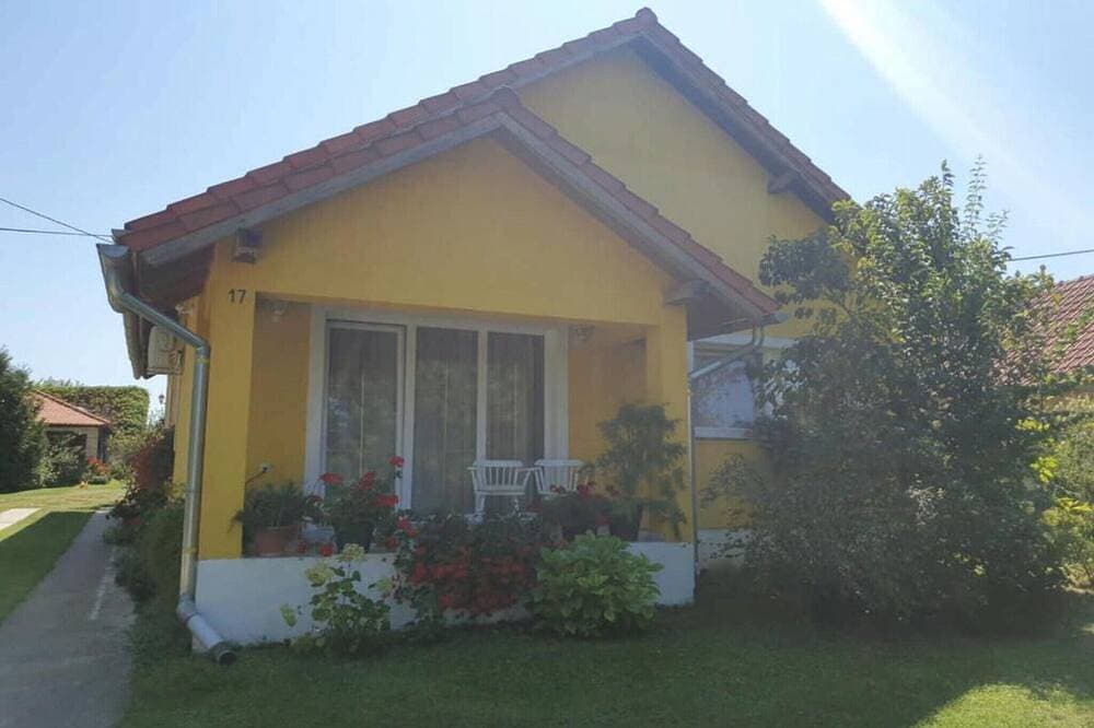 Foto 10 von 20: One Bedroom Apartment with Balcony