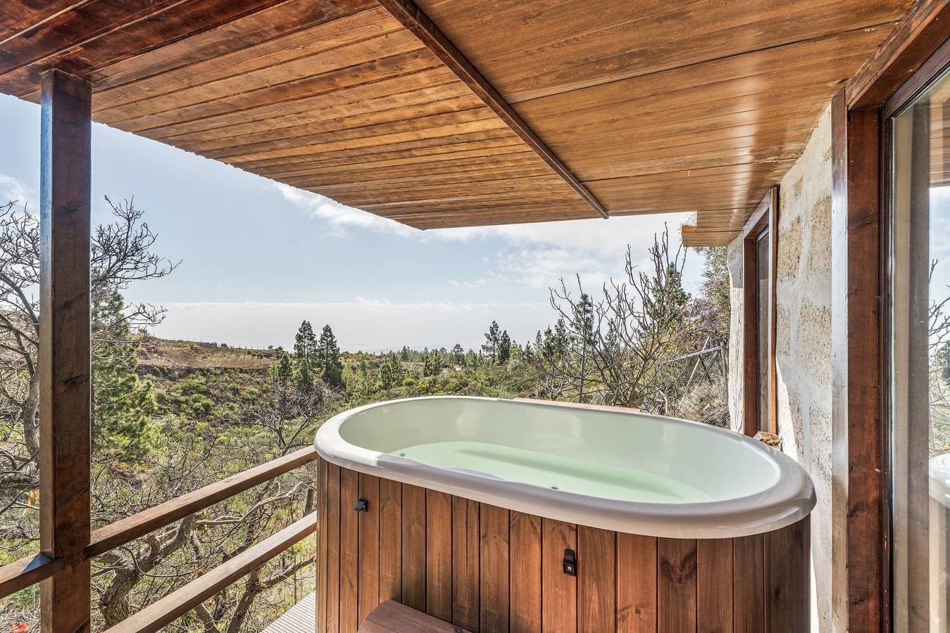Foto 2 von 35: Ferienhaus 'Karla' mit Meerblick, Gemeinschaftspool und WLAN