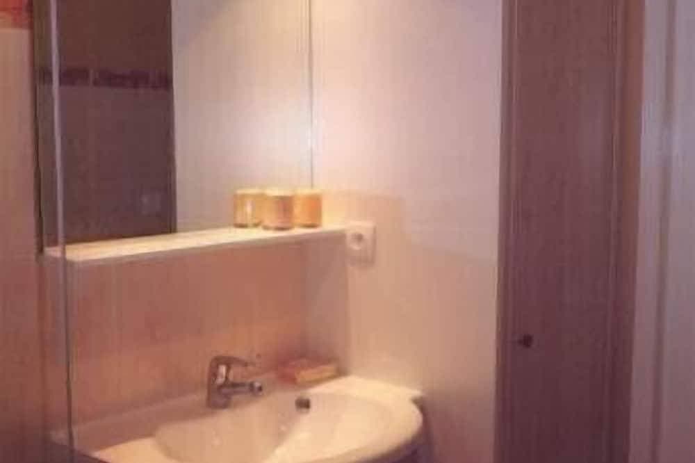 Foto 3 von 27: Schöne Apt. idealerweise in einer Villa im Kiefernwald in der Nähe von Meer.