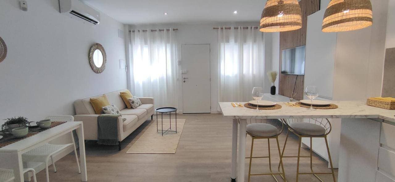 Foto 9 von 33: One-Bedroom Apartment